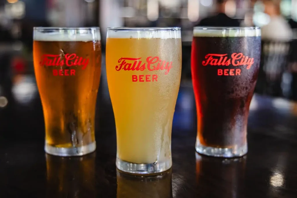 Parlour-Falls-City-Beer
